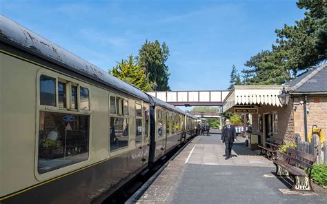 Trains to the Cotswolds .